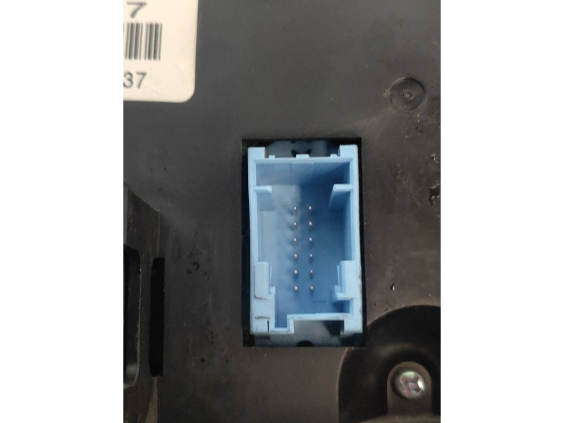 Recambio de mando calefaccion / aire acondicionado para fiat nuova 500 (150) lounge referencia OEM IAM 735451997 A83014700 