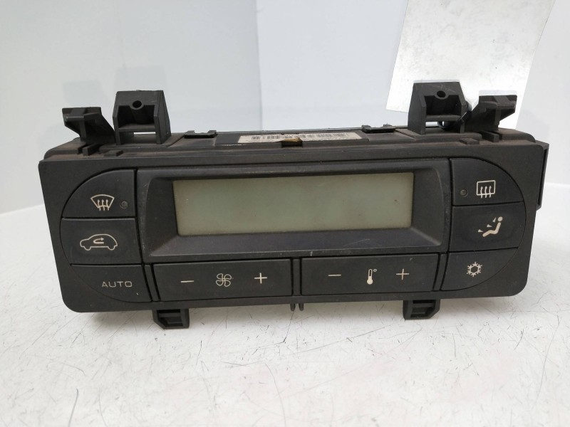 Recambio de mando calefaccion / aire acondicionado para citroen c3 1.4 hdi referencia OEM IAM 96377774XT  