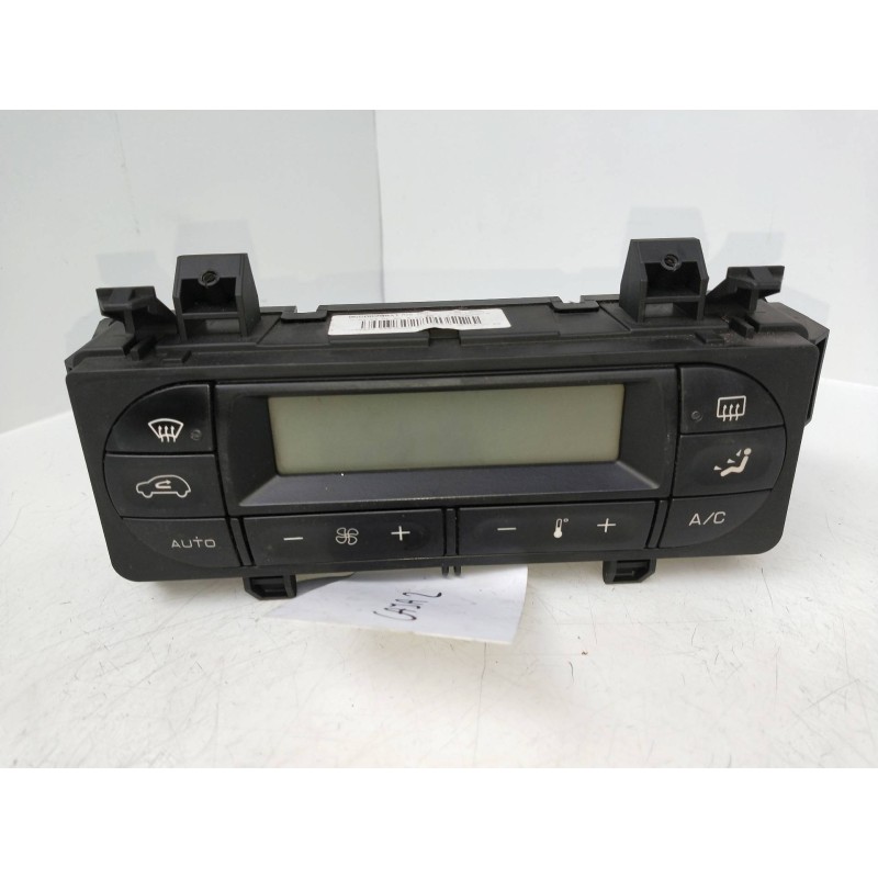 Recambio de mando calefaccion / aire acondicionado para citroen c3 1.4 hdi audace sensodrive referencia OEM IAM 96588239XT  