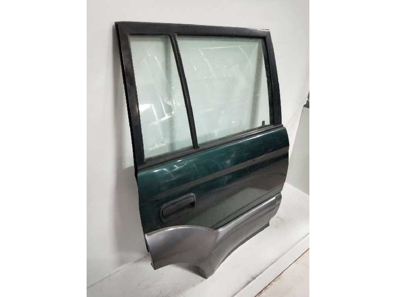 Recambio de puerta trasera derecha para toyota land cruiser (j9) 3.0 turbodiesel referencia OEM IAM   