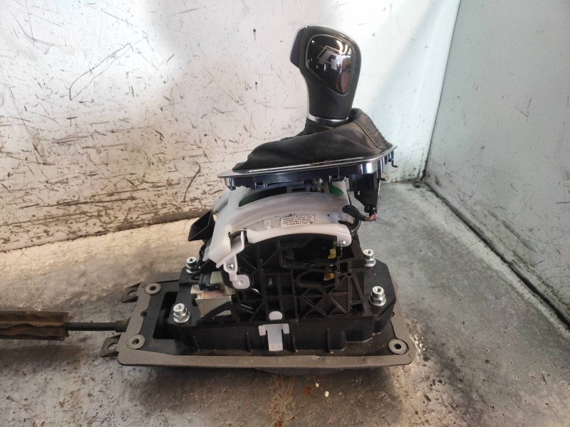 Recambio de palanca cambio para volkswagen touareg (7p5) v6 tdi bluemotion referencia OEM IAM 7P1713041C  