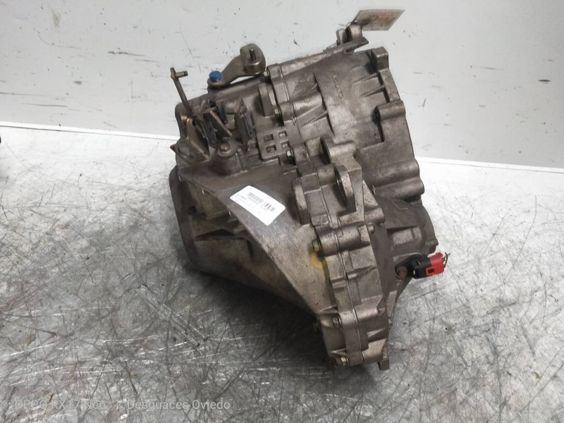 Recambio de caja cambios para volvo serie 850 2.5 20v cat referencia OEM IAM 055652  