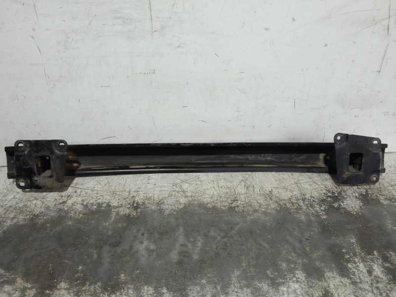 Recambio de refuerzo paragolpes trasero para volkswagen polo (9n1) highline referencia OEM IAM   