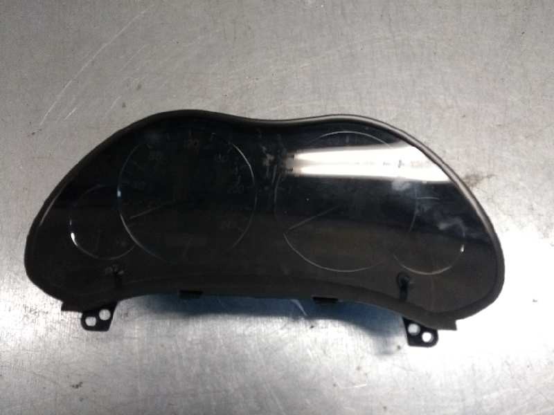 Recambio de cuadro instrumentos para toyota avensis berlina (t25) 2.2 d-4d cat referencia OEM IAM 8380005C00C MB2574305293 