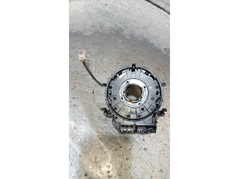 Recambio de anillo airbag para kia rio (yb) drive referencia OEM IAM 93490H8210  