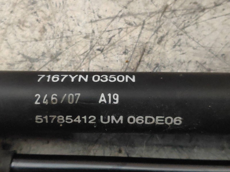 Recambio de amortiguadores maletero / porton para fiat nuova 500 (150) lounge referencia OEM IAM 51785412  