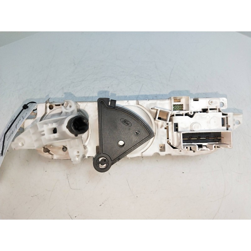 Recambio de mando calefaccion / aire acondicionado para ford focus c-max (cap) 1.6 tdci cat referencia OEM IAM 69607003  