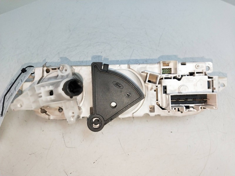 Recambio de mando calefaccion / aire acondicionado para ford focus c-max (cap) 1.6 tdci cat referencia OEM IAM 69607003  
