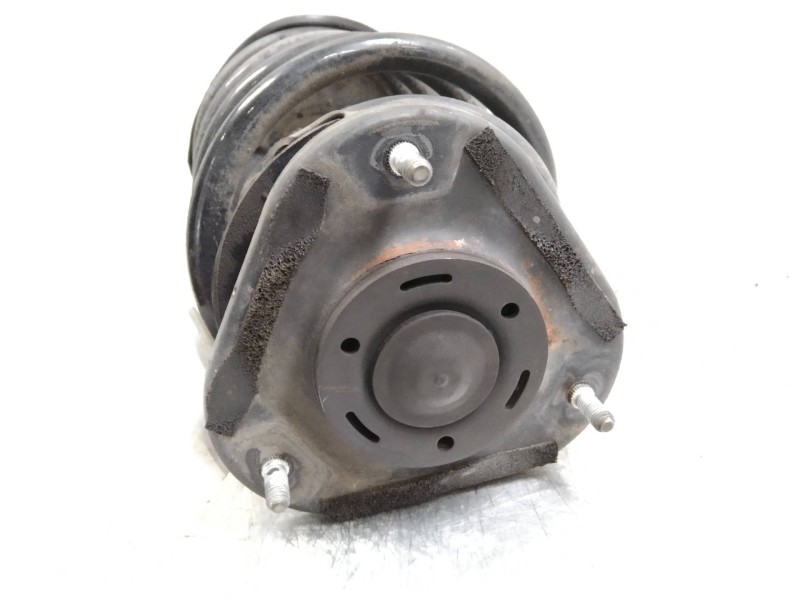 Recambio de amortiguador delantero derecho para toyota corolla (e12) 2.0 d-cat referencia OEM IAM   