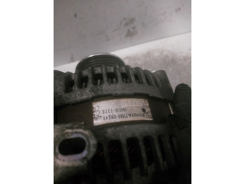 Recambio de alternador para toyota auris básico referencia OEM IAM 1042100N040 DENSO 