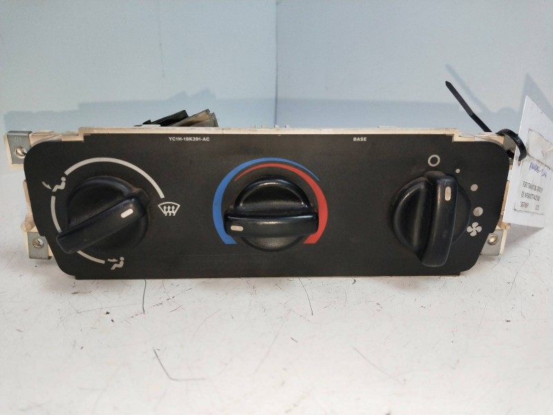 Recambio de mando calefaccion / aire acondicionado para ford transit mod.2000 caja abierta ft 330 2.4 corto referencia OEM IAM Y