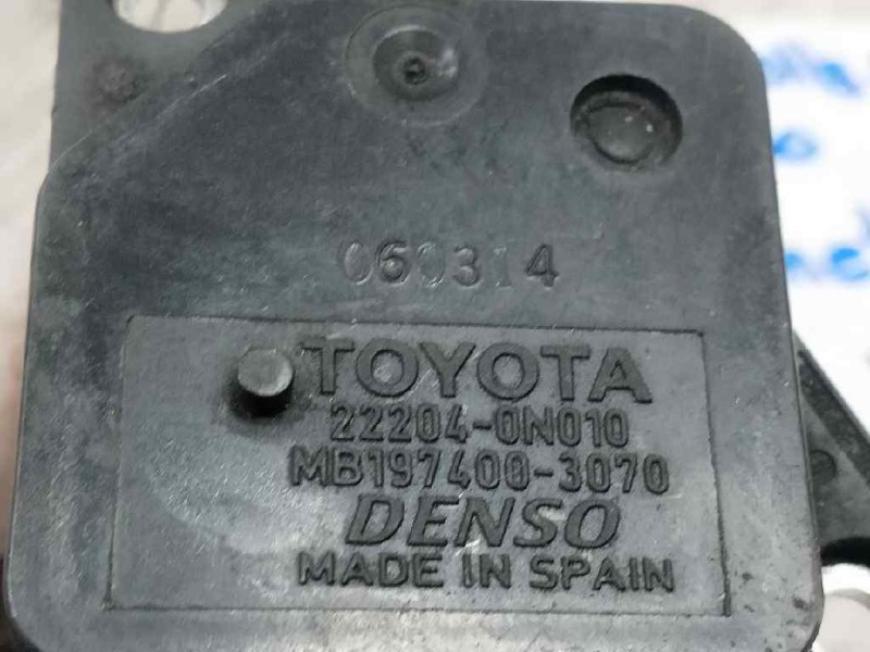 Recambio de caudalimetro para toyota corolla verso (r1) 2.2 turbodiesel cat referencia OEM IAM 1974003070 222040N010 DENSO