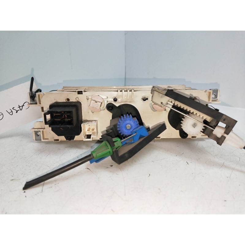 Recambio de mando calefaccion / aire acondicionado para ford transit mod.2000 caja abierta ft 330 2.4 corto referencia OEM IAM Y