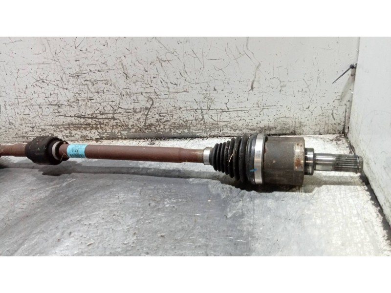 Recambio de transmision delantera derecha para kia rio (yb) drive referencia OEM IAM 49501H8100  