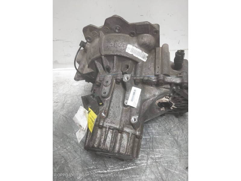 Recambio de caja cambios para kia carens 1.8 cat referencia OEM IAM K2A5 018350 4737 