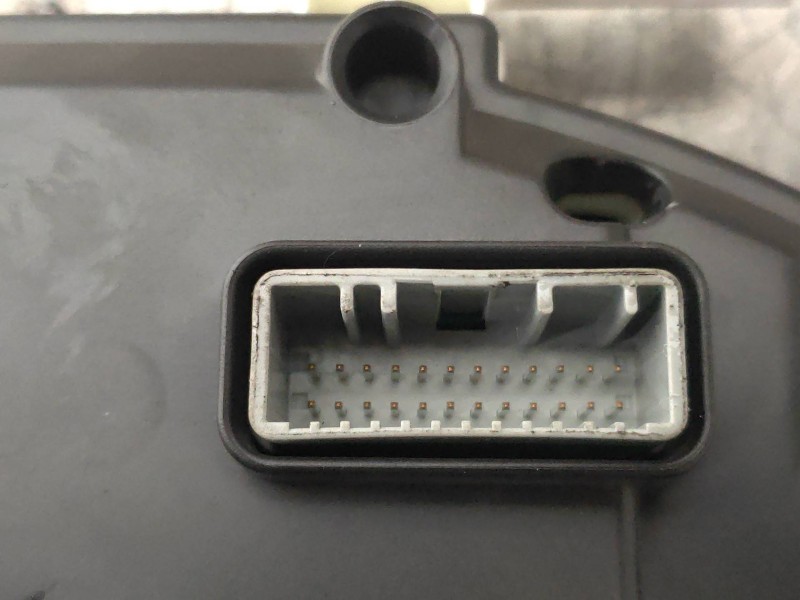 Recambio de cuadro instrumentos para renault kangoo authentique referencia OEM IAM 8200796005A 281180201 