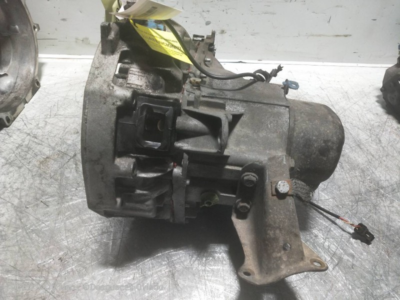 Recambio de caja cambios para renault 9 1.4 referencia OEM IAM JB5009 S024812 