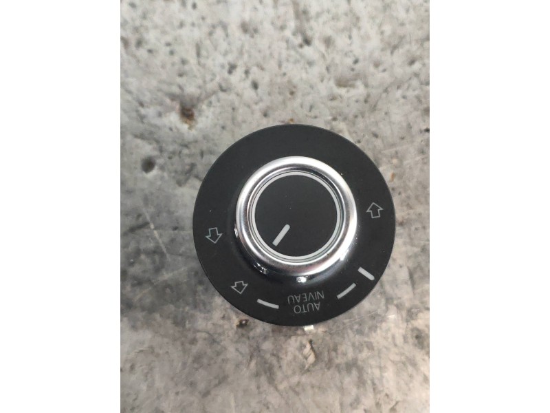 Recambio de mando multifuncion para volkswagen touareg (7p5) v6 tdi bluemotion referencia OEM IAM 7P6927135  