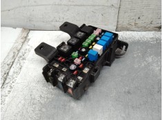 Recambio de caja reles / fusibles para hyundai sonata (nf) 2.0 crdi comfort i referencia OEM IAM 919503K610  