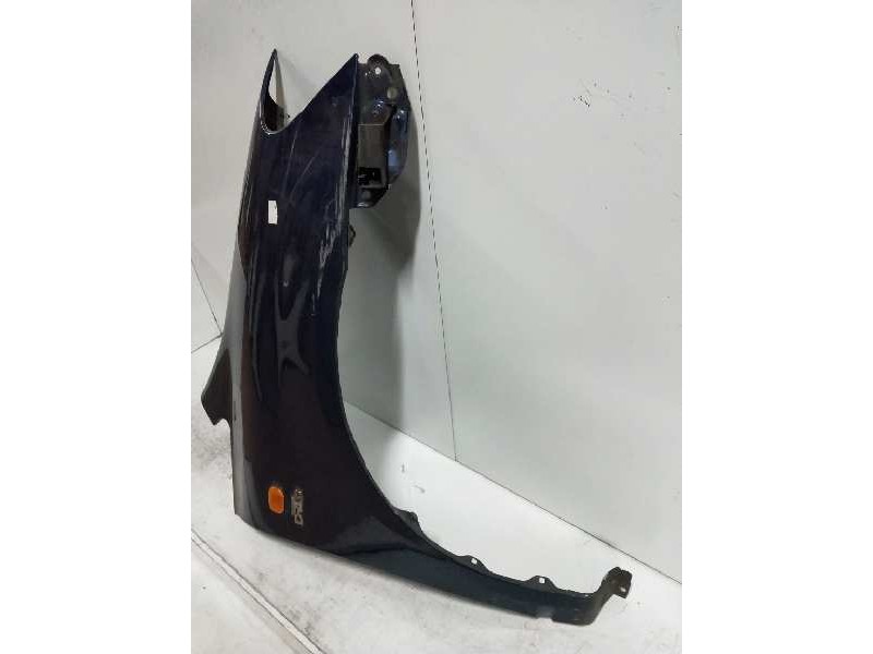 Recambio de aleta delantera derecha para toyota avensis verso (m20) 2.0 turbodiesel cat referencia OEM IAM   