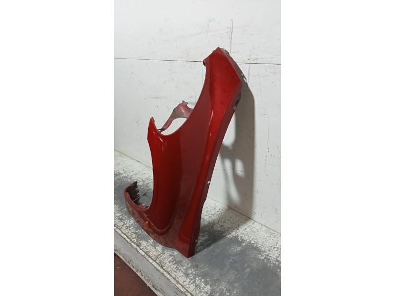 Recambio de aleta delantera izquierda para chrysler pt cruiser (pt) 1.6 classic referencia OEM IAM   