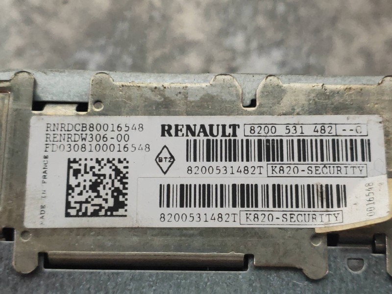Recambio de sistema audio / radio cd para renault kangoo authentique referencia OEM IAM 8200531482C 8200531482T 