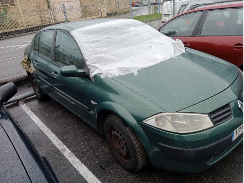 renault megane ii classic berlina del año 2004