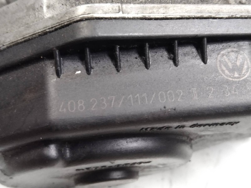 Recambio de caja mariposa para volkswagen golf iii berlina (1h1) gti referencia OEM IAM 408237111002  