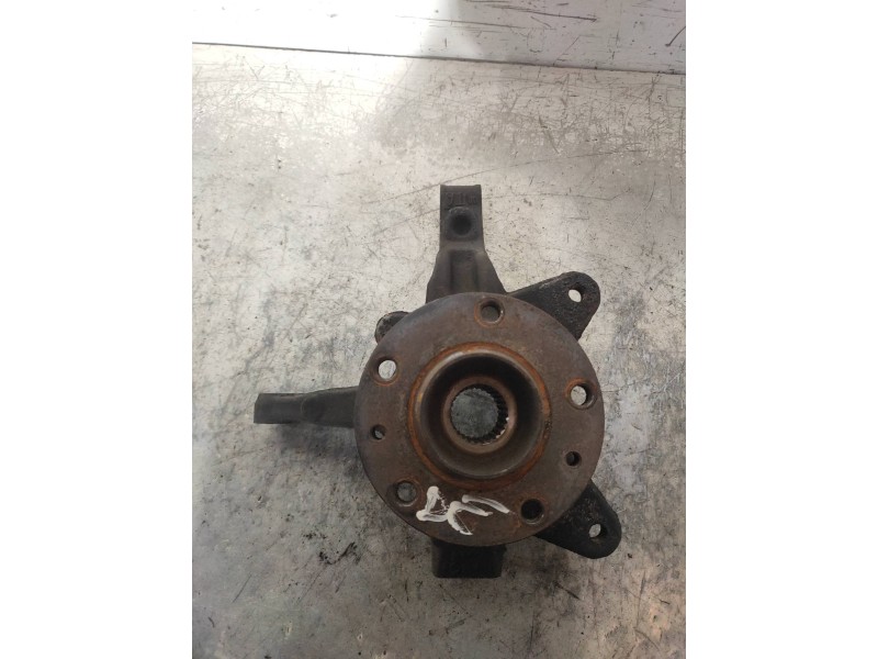 Recambio de mangueta delantera derecha para renault kangoo authentique referencia OEM IAM   