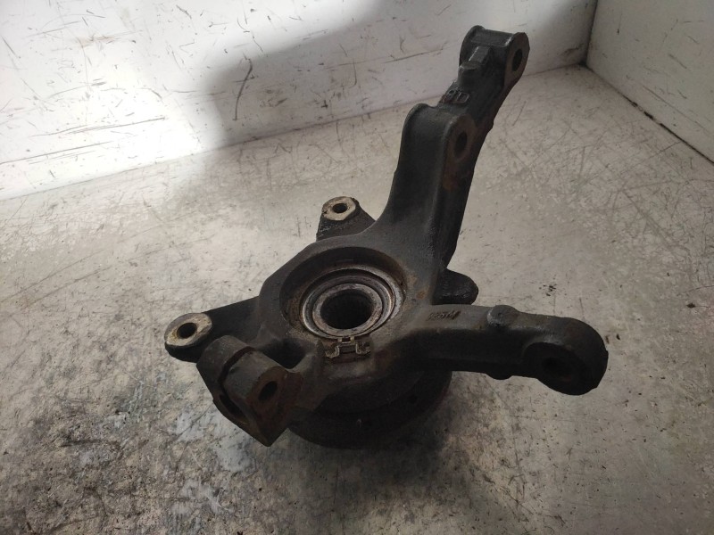 Recambio de mangueta delantera derecha para renault kangoo authentique referencia OEM IAM   