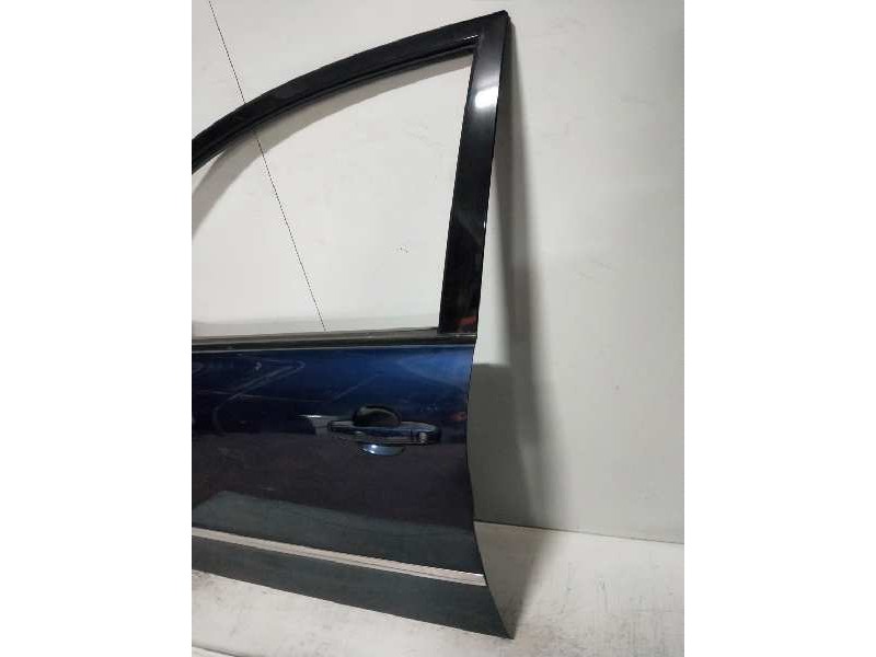 Recambio de puerta delantera izquierda para toyota avensis verso (m20) 2.0 turbodiesel cat referencia OEM IAM   