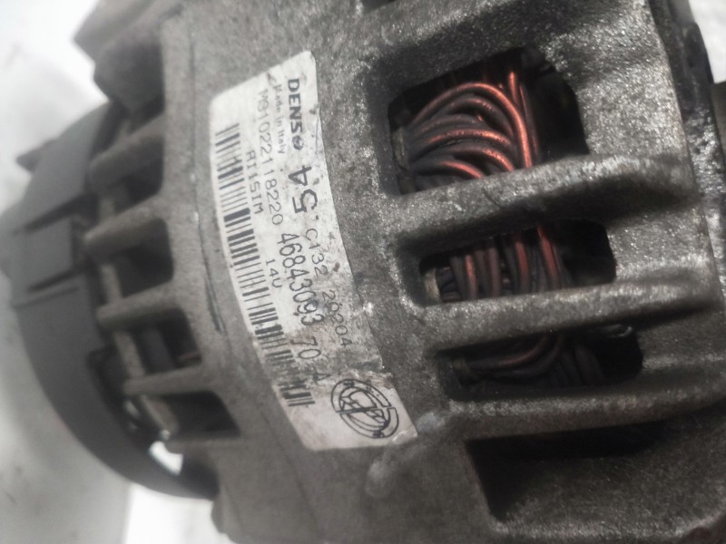 Recambio de alternador para fiat panda (169) 1.2 8v emotion referencia OEM IAM 46843093 DENSO 