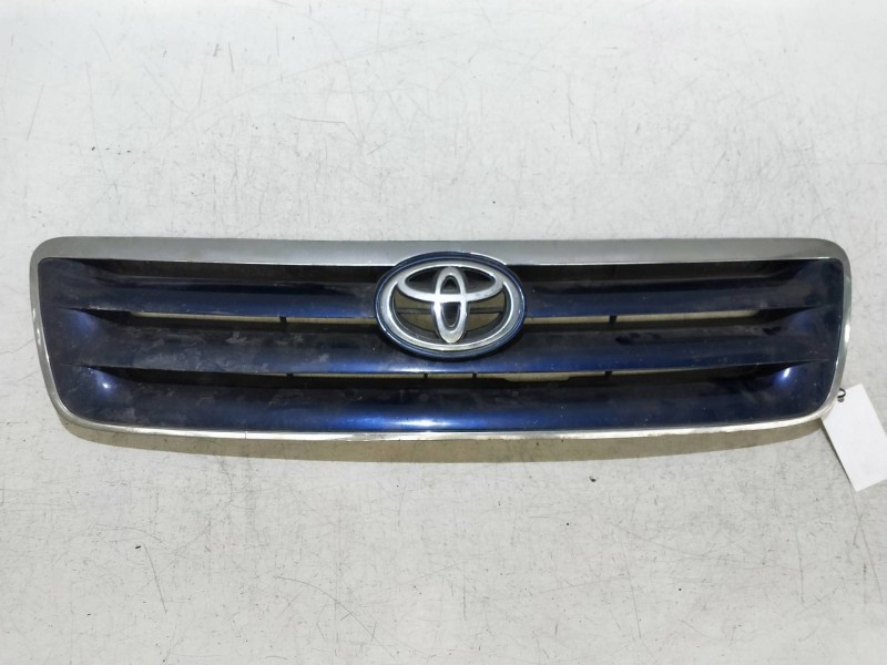 Recambio de rejilla delantera para toyota avensis verso (m20) 2.0 turbodiesel cat referencia OEM IAM   