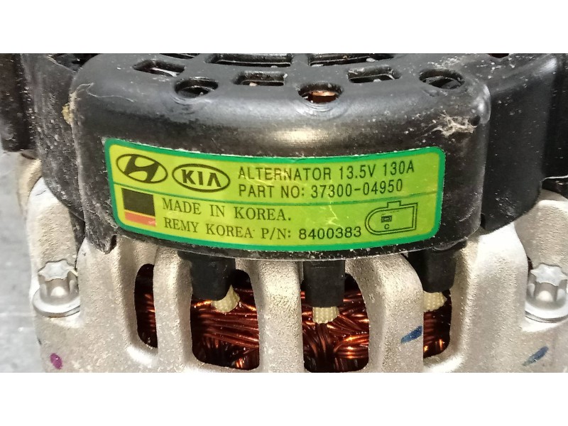 Recambio de alternador para kia rio (yb) drive referencia OEM IAM 3730004950  