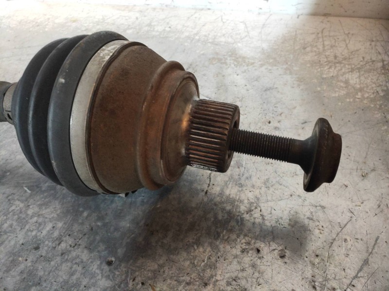 Recambio de transmision delantera derecha para audi a5 coupe (8t) 3.0 tdi quattro referencia OEM IAM 8K0407271D  8K0407271AJ