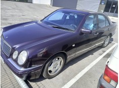 mercedes clase e (w210) berlina del año 1998