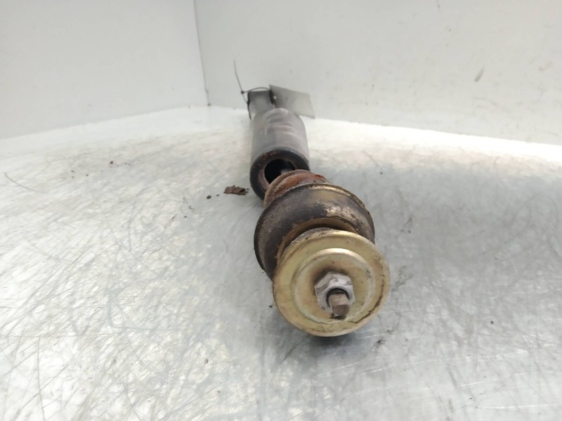 Recambio de amortiguador trasero para seat arosa (6h1) 1.0 referencia OEM IAM    Recambio de amortiguador trasero para seat arosa (6h1) 1.0 referencia OEM IAM