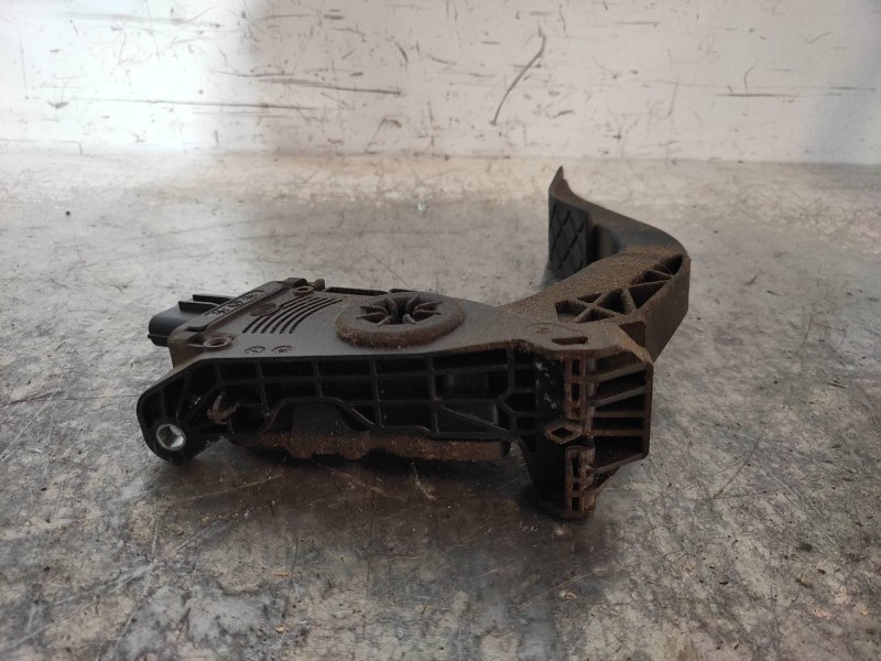 Recambio de potenciometro pedal para audi a5 coupe (8t) 3.0 tdi quattro referencia OEM IAM 8K1721523 6PV00950500 