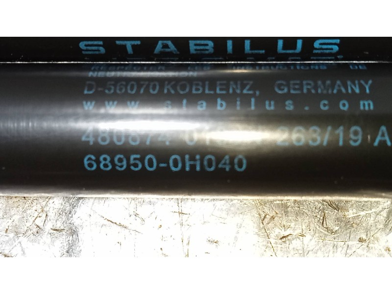 Recambio de amortiguadores maletero / porton para citroen c1 city edition referencia OEM IAM 689500H040  