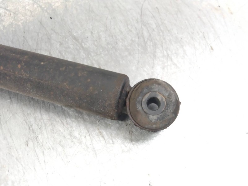 Recambio de amortiguador trasero para seat alhambra (7v9) 1.9 tdi referencia OEM IAM   