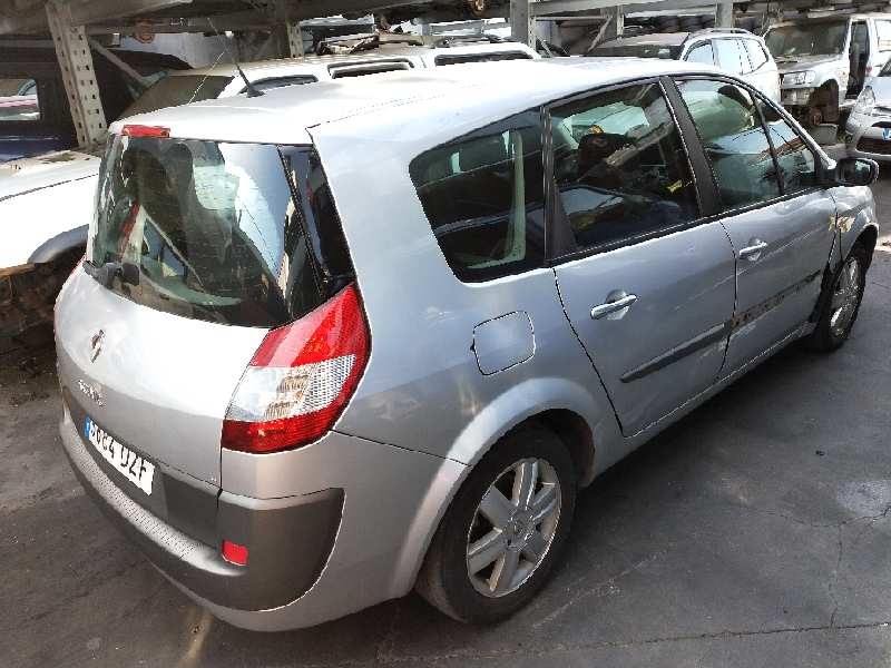 renault scenic ii del año 2006