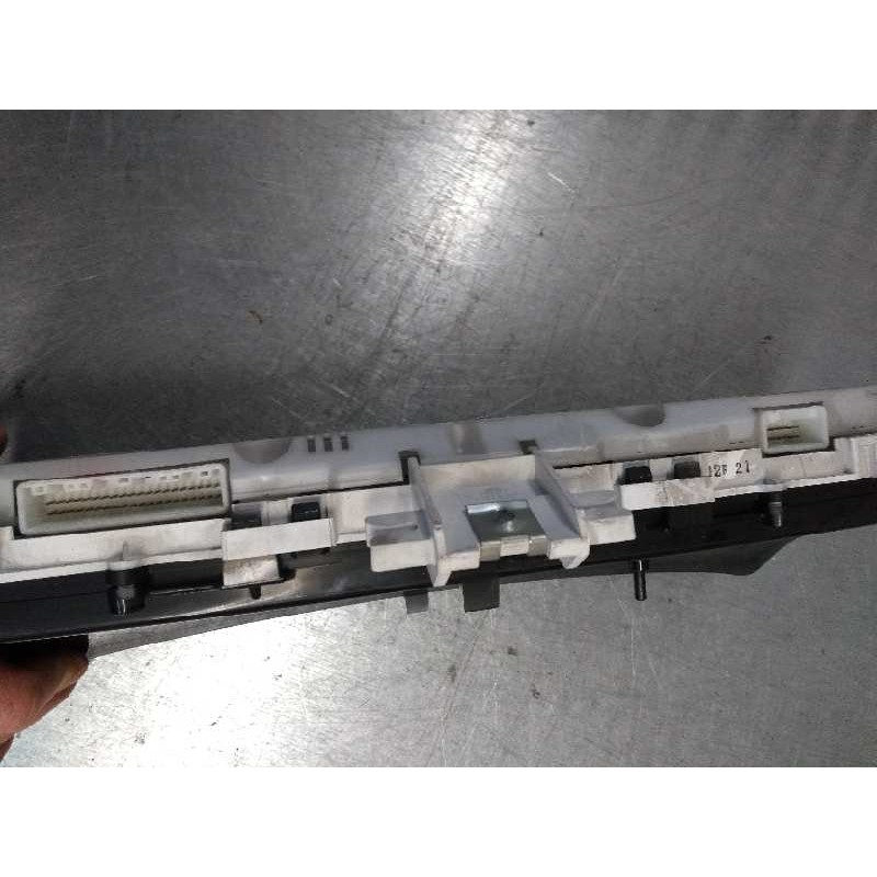 Recambio de cuadro instrumentos para toyota corolla (e12) 1.6 16v referencia OEM IAM 8380012E10 2574206300 
