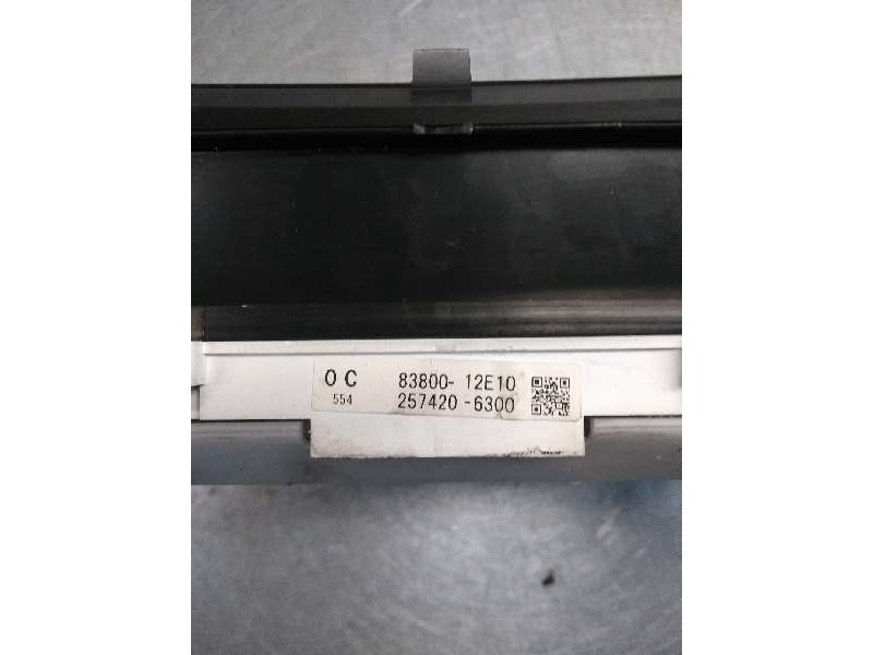 Recambio de cuadro instrumentos para toyota corolla (e12) 1.6 16v referencia OEM IAM 8380012E10 2574206300 