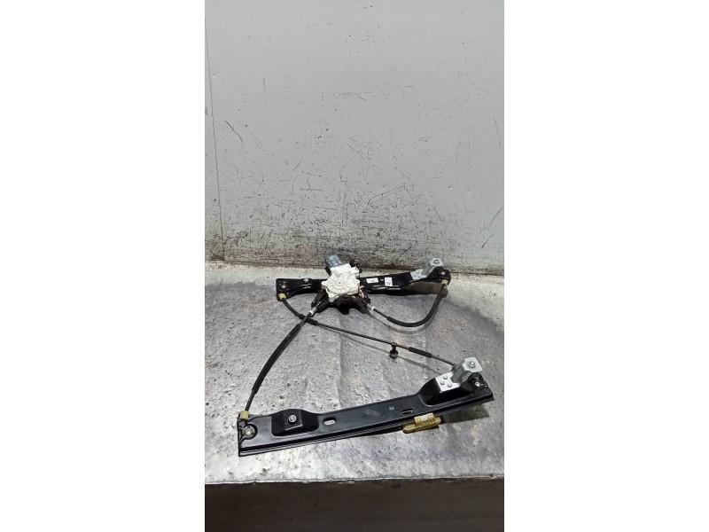 Recambio de elevalunas delantero izquierdo para ford focus berlina (cap) 1.6 tdci cat referencia OEM IAM BM51A23201BD  