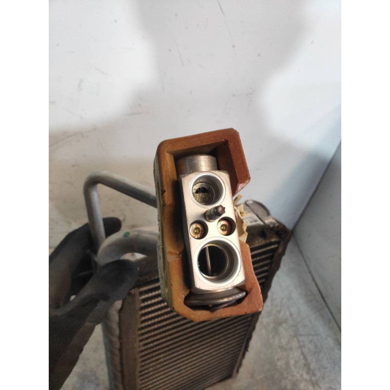 Recambio de evaporador aire acondicionado para bmw serie 6 coupe (e63) 4.4 v8 32v cat referencia OEM IAM 69460439 D3635 