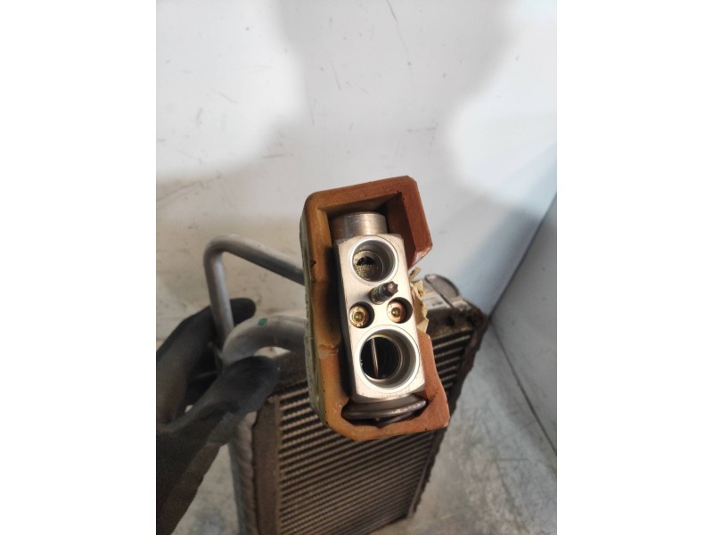Recambio de evaporador aire acondicionado para bmw serie 6 coupe (e63) 4.4 v8 32v cat referencia OEM IAM 69460439 D3635 