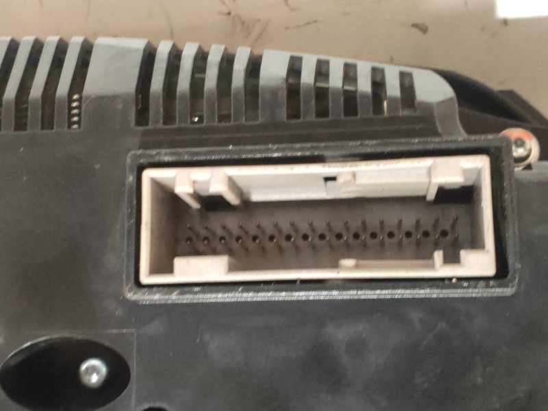 Recambio de cuadro instrumentos para audi a5 coupe (8t) 3.0 tdi quattro referencia OEM IAM 8T0920931A 503001520405 8T0920900RX