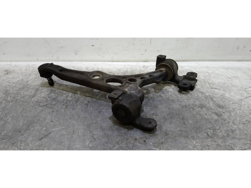 Recambio de brazo suspension inferior delantero izquierdo para peugeot 806 st referencia OEM IAM   