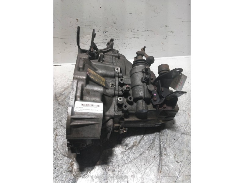 Recambio de caja cambios para toyota avensis berlina (t 22) 2.0 16v cat referencia OEM IAM 90502057  