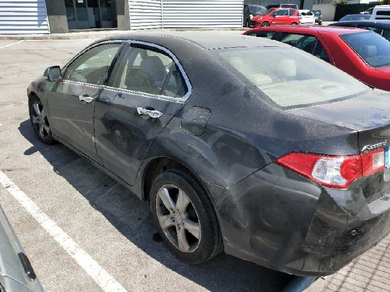 honda accord berlina (cu) del año 2010